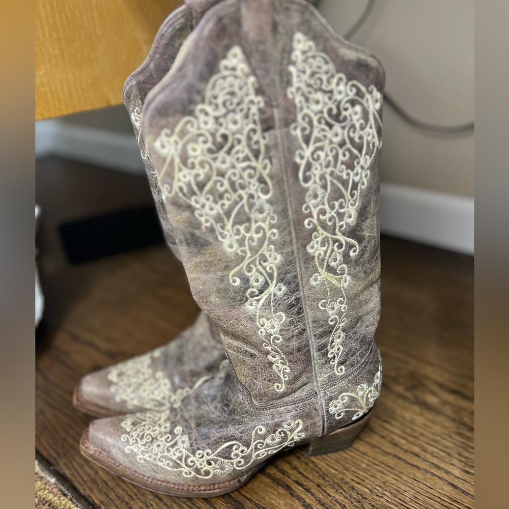 WOMENS COWBOY BOOTS